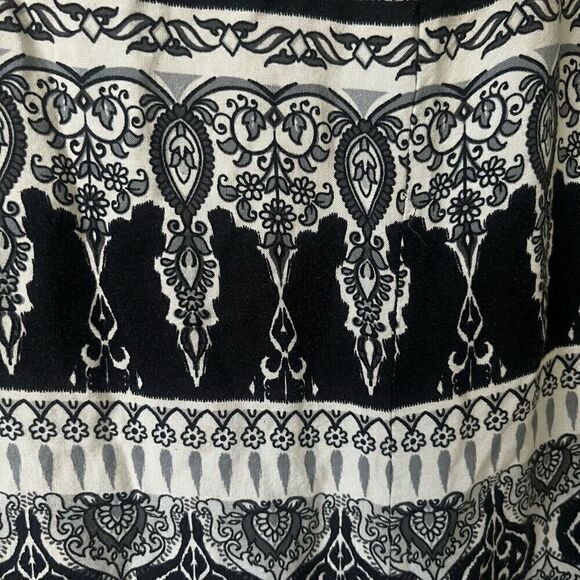 Torrid Plus Size 1X Black/White/Gray Abstract Full Skirt Short Sleeve Dress - Picture 10 of 13